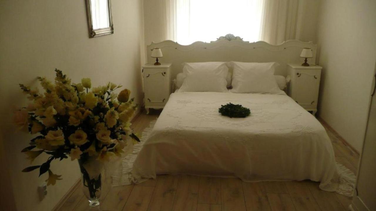 Apartment Dum U Cerneho Beranka Praha Eksteriør bilde